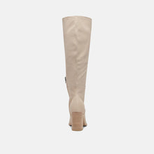Load image into Gallery viewer, Fynn Boots- Sand Nubuck
